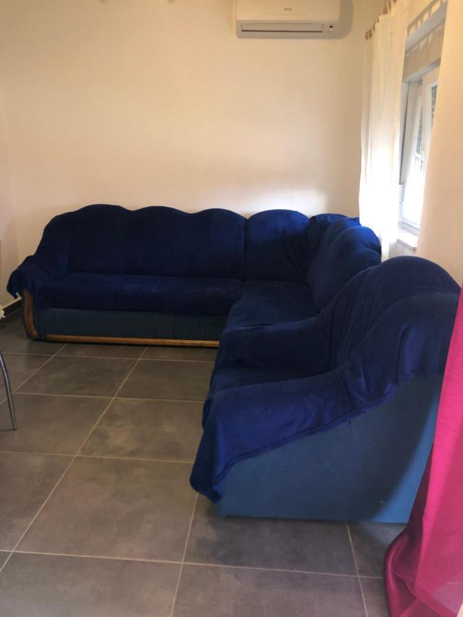 Apartmani Janja Starigrad Paklenica Bagian luar foto